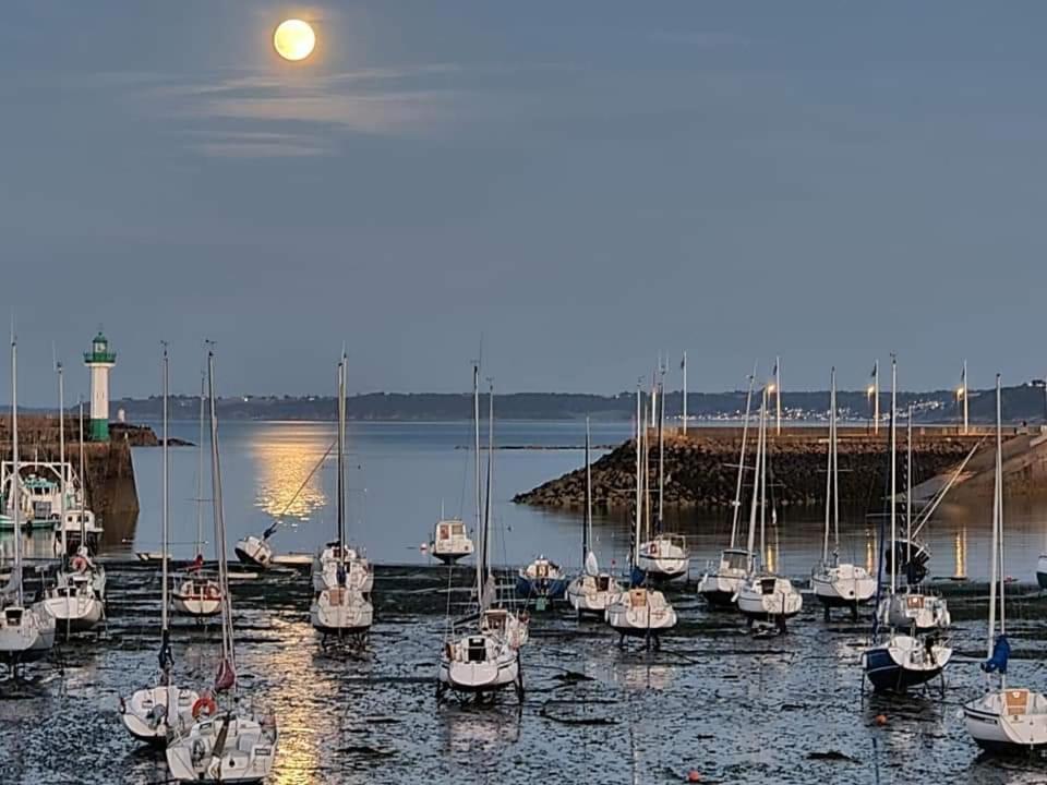Au Rythme Des Marees Apartment Saint-Quay-Portrieux Bagian luar foto